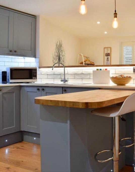 The Snug Entire Home Sleeps 2, Stratford Upon Avon Shottery Buitenkant foto